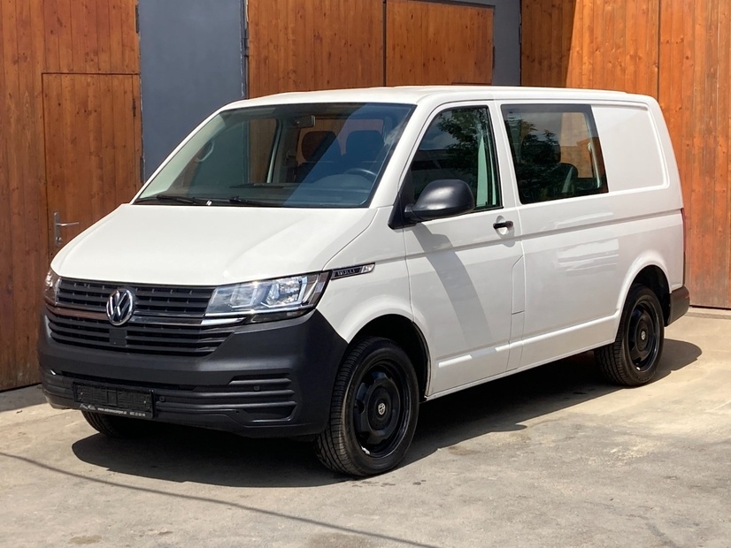 Volkswagen Transporter T6 2.0TDi 110kW 6 míst