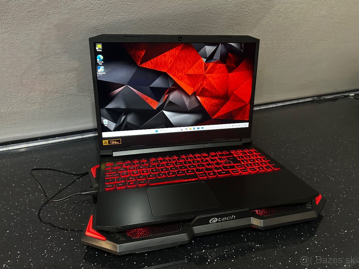 Herný ACER NITRO AN515-57 |i5-11400H,RTX3050Ti,16GB RAM|