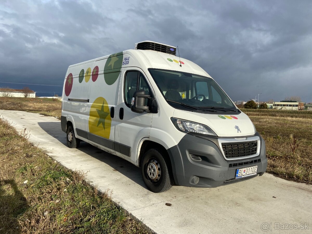 PEUGEOT BOXER s chladiarinou