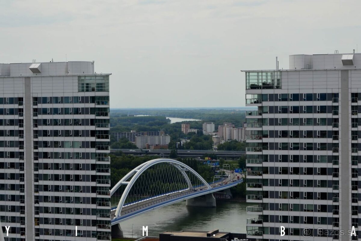 Prenajmem parkovacie státie v Panorama city 1. posch.