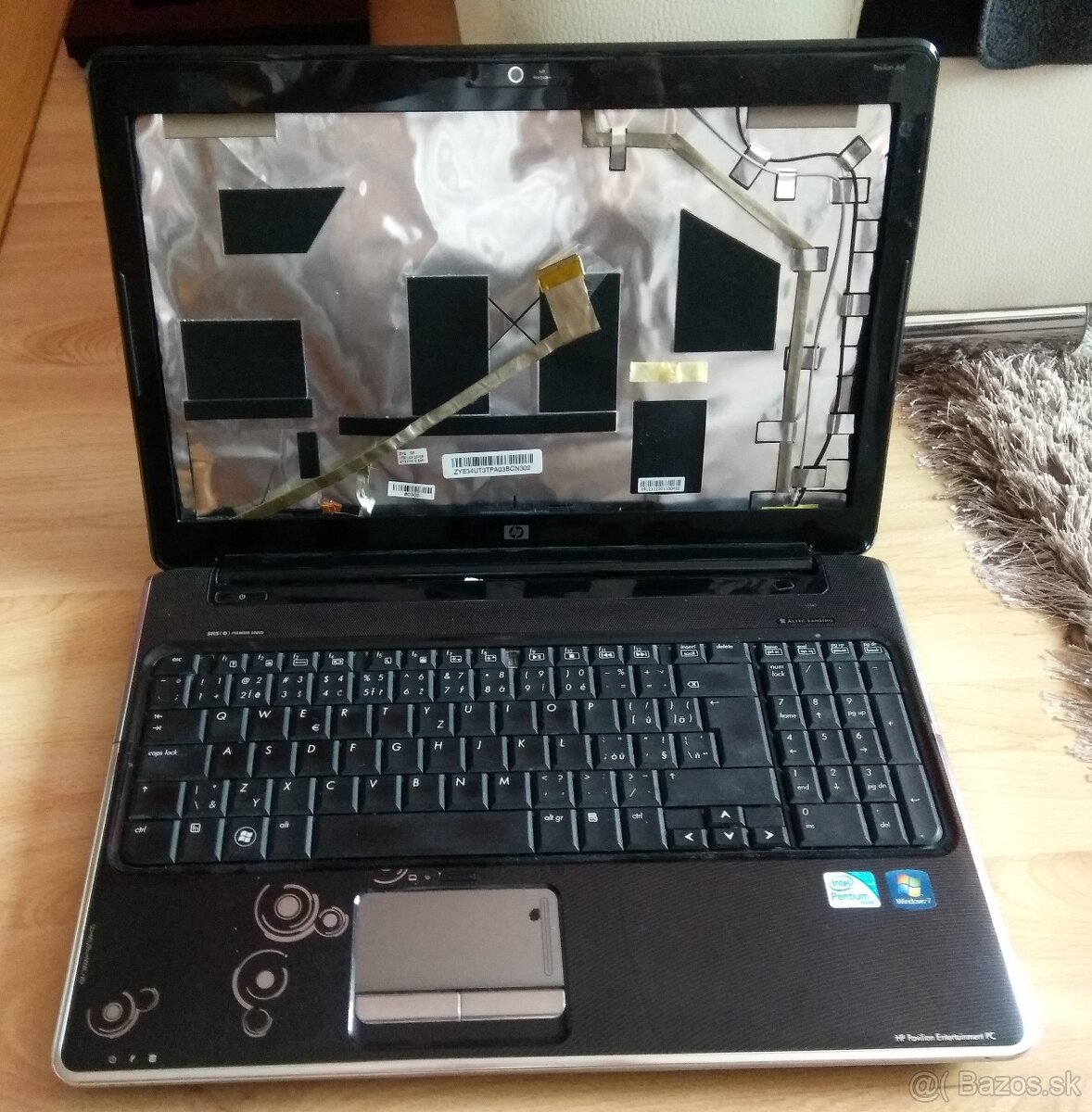 predám nefunkčný notebook HP Pavilion DV6-1425EC