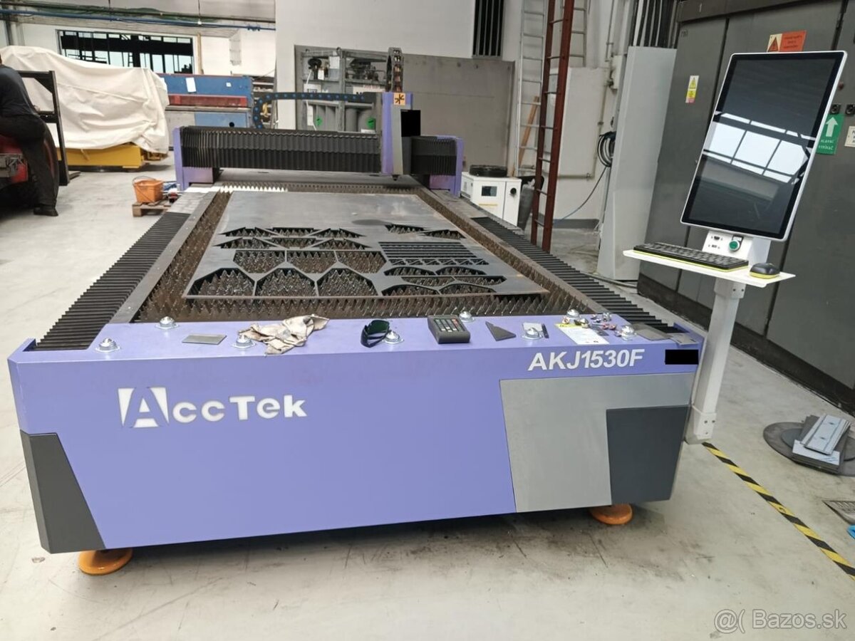 Fiber laser AccTek AKJ 1530F