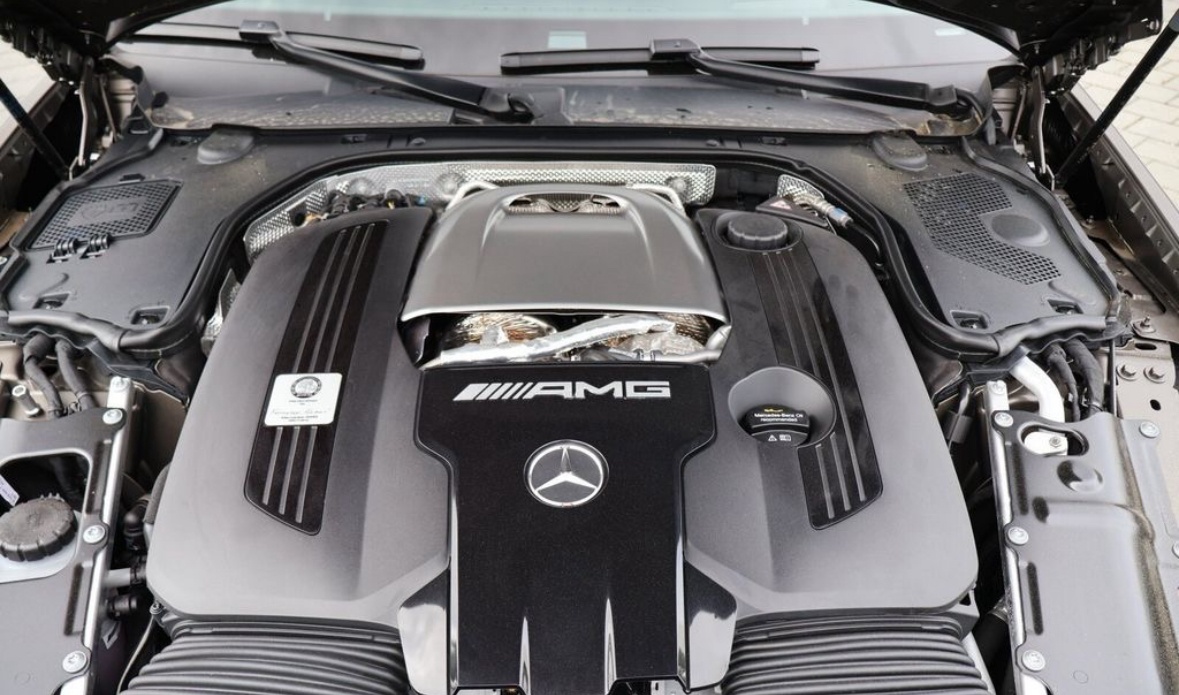 Mercedes-Benz SL SL63 AMG 4Matic+ DESIGNO-Performance MAGNO