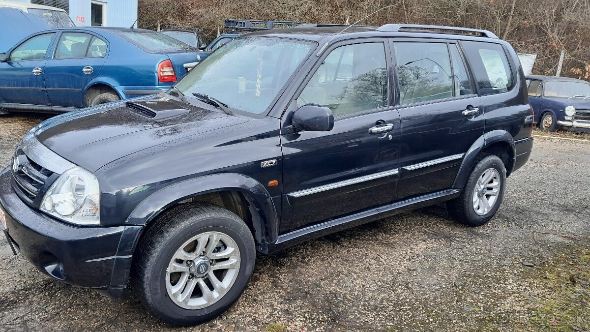 Suzuki Grand Vitara XL7 2.0 hdi 4x4+ redukcia,bez korozie