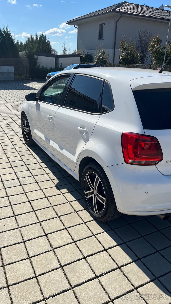 VW POLO 1,4 2011