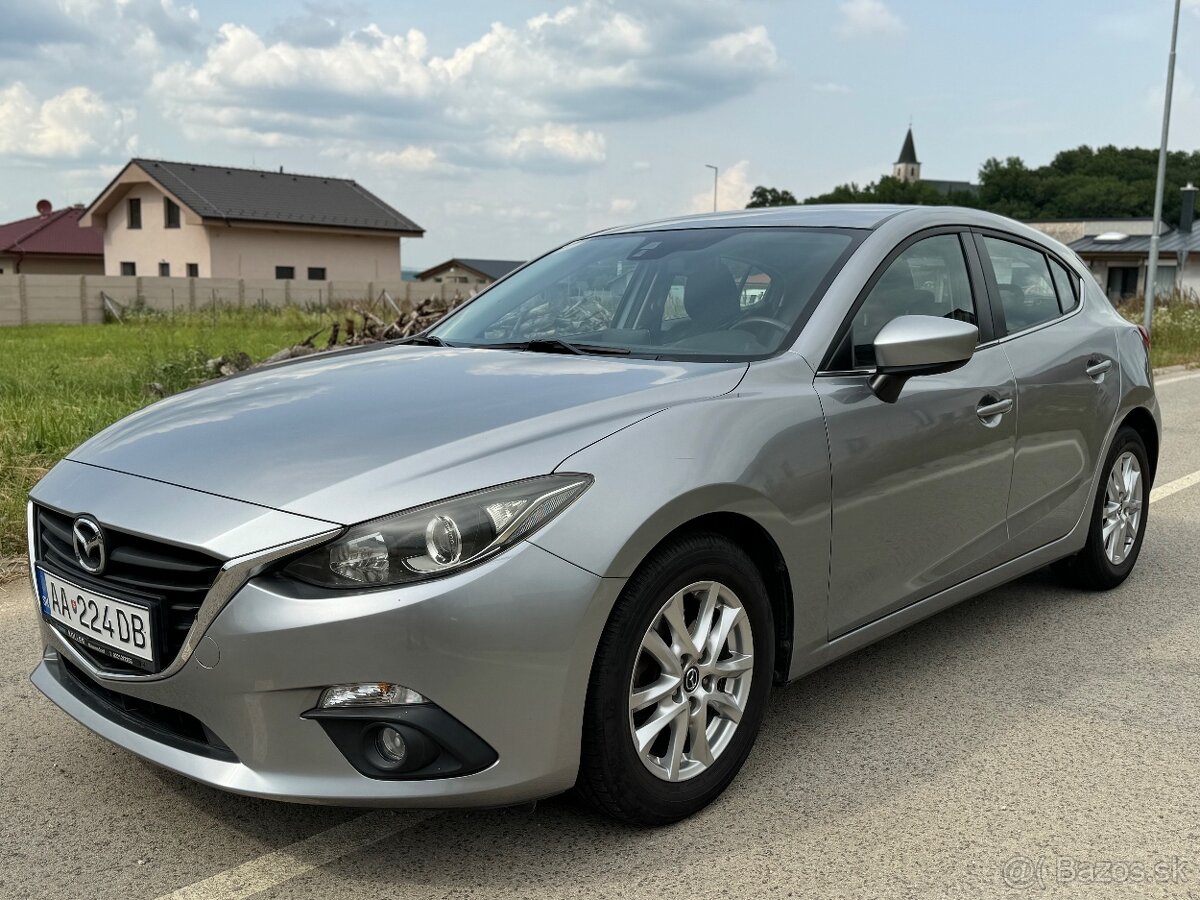 MAZDA 3 2.0 SKYACTIV, len 33tis.km.