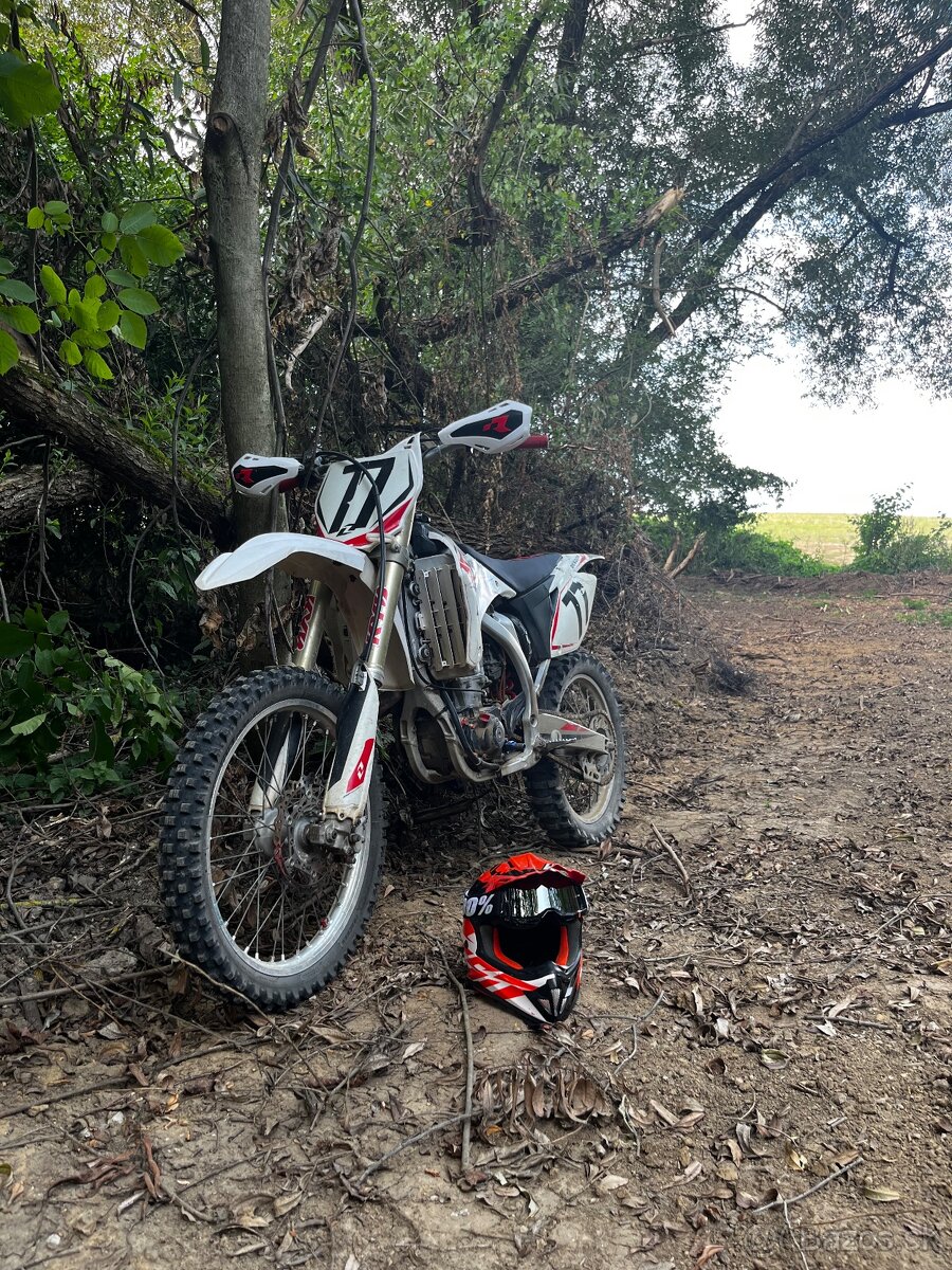 Yamaha yzf 450