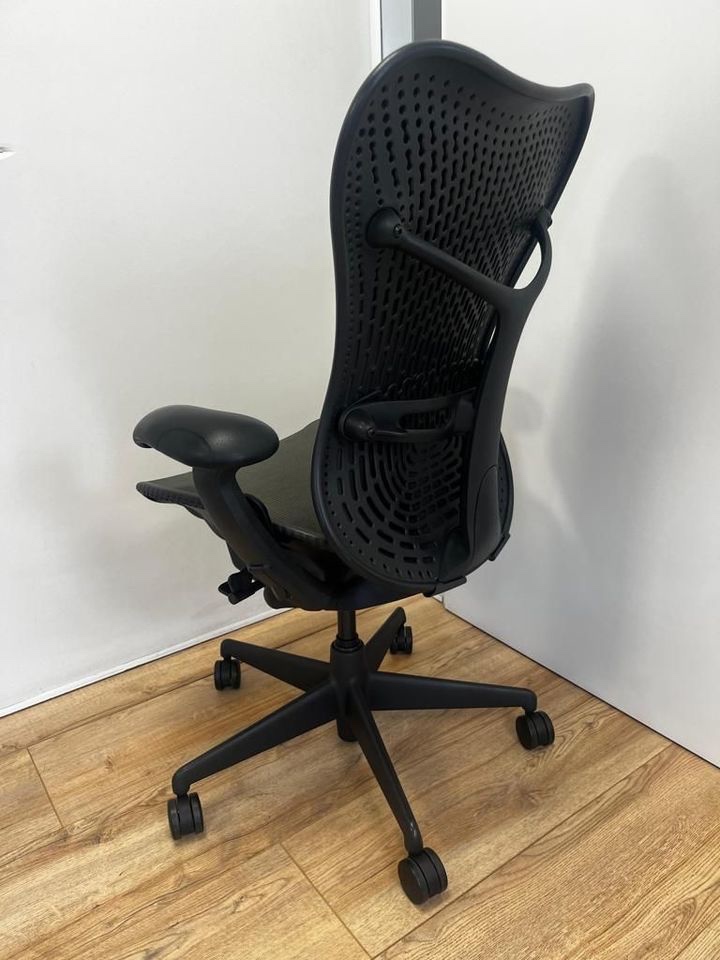 Herman Miller Mirra Full Option Butterfly