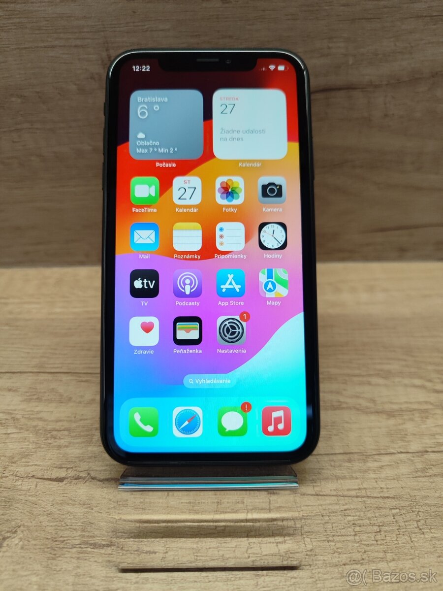 iPhone XR - čierny - super stav v záruke