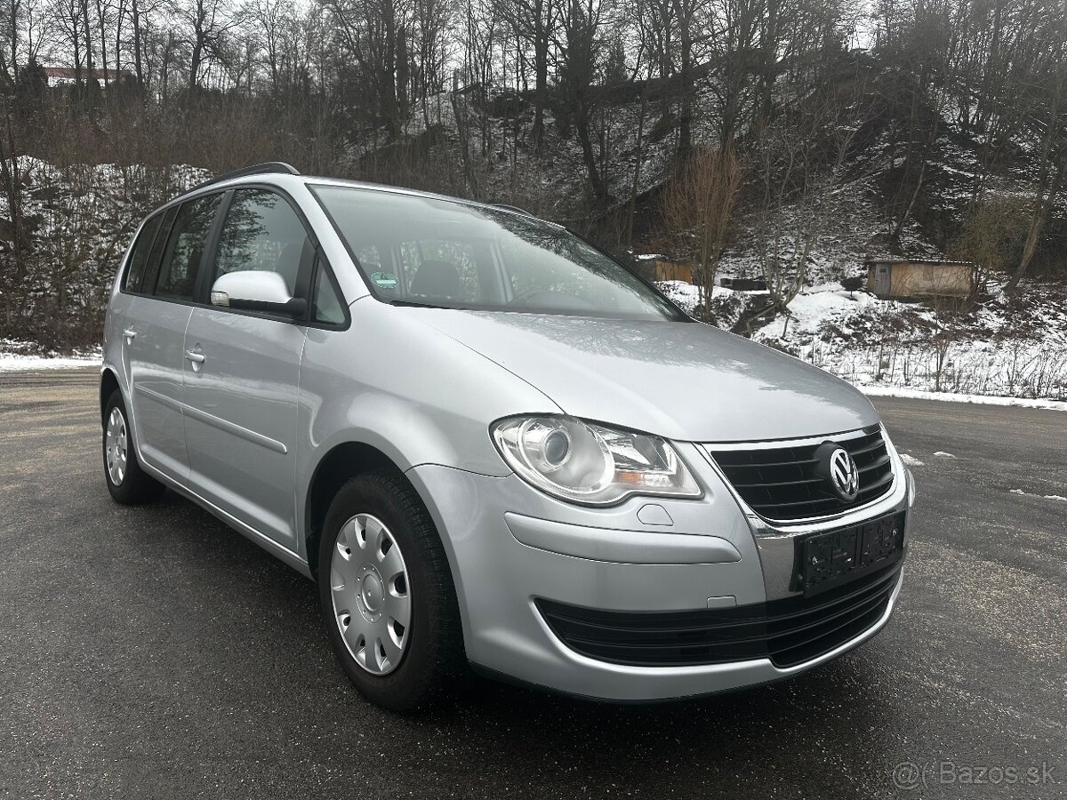 VOLKSWAGEN TOURAN 1.9 tdi 2008