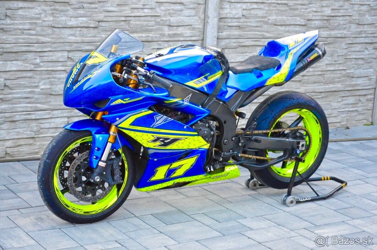 Yamaha YZF - R1 RN19 okruhovka  203ps