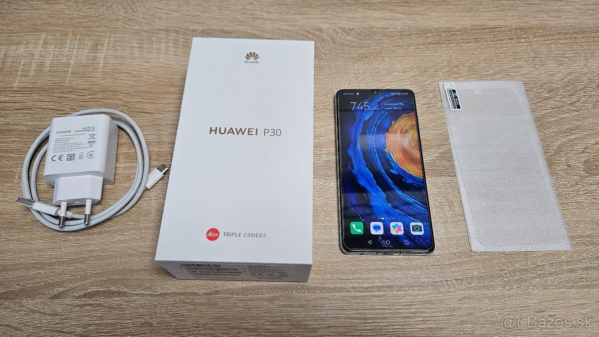 Huawei P30 6gb/128gb, nabíjačka, ochranné sklo, krabička