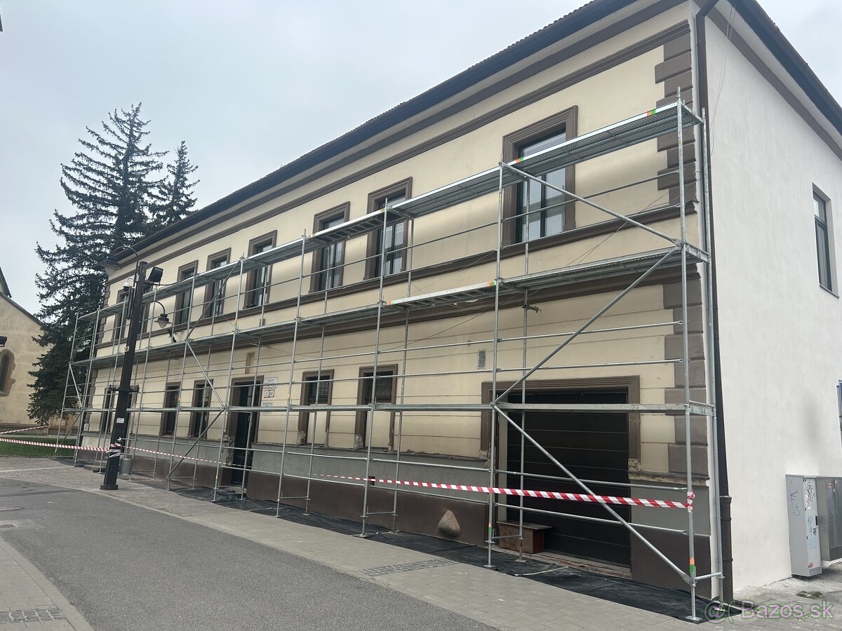 Prenájom lešenia 200m2 pracovnej plochy, lešenie