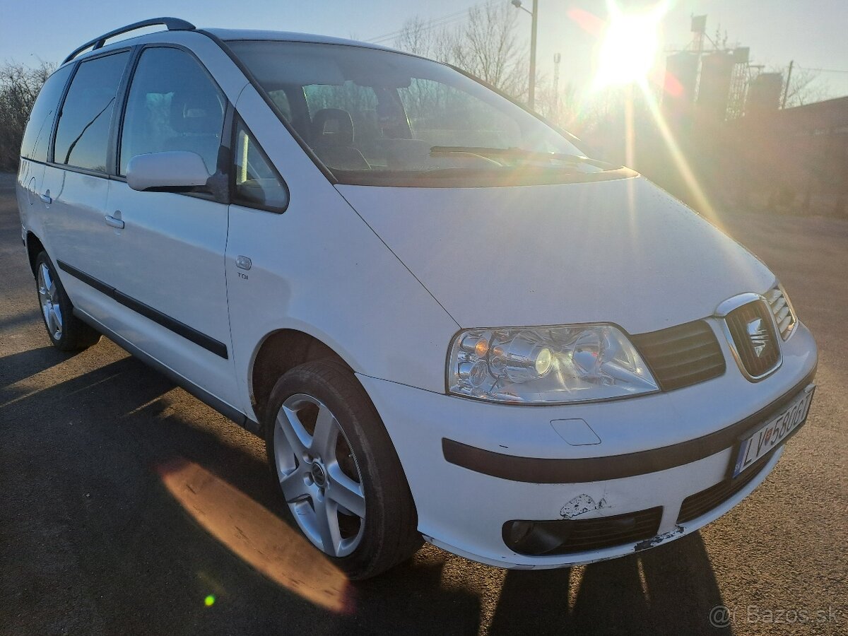 Seat alhambra tdi rv2008 294000km 6st manual xenon