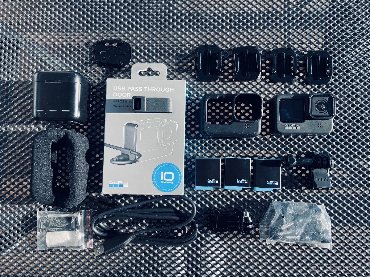 Gopro Hero 9, 3xbateria + veľa prislusenstva