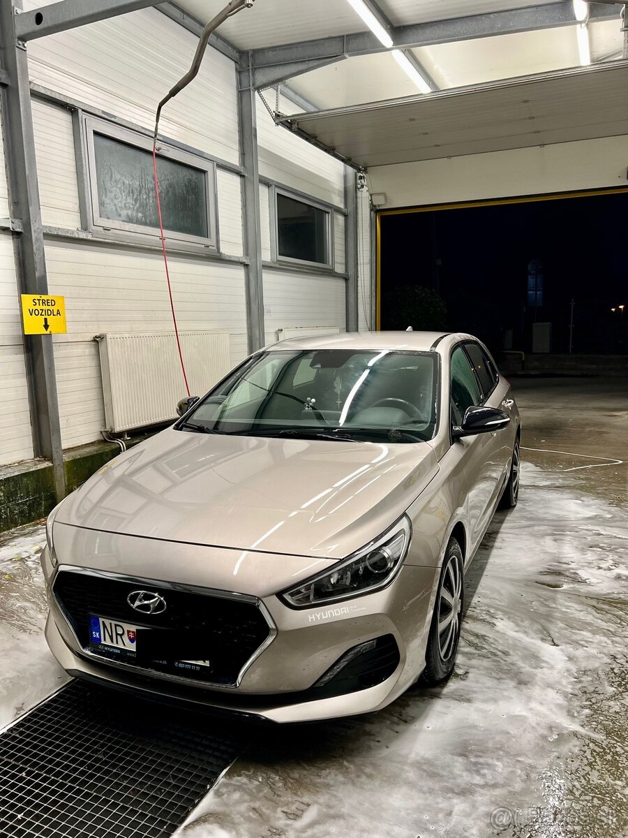 Predám Hyundai i30 1,4i Go edícia 6MT 2018 , som 1. majiteľ