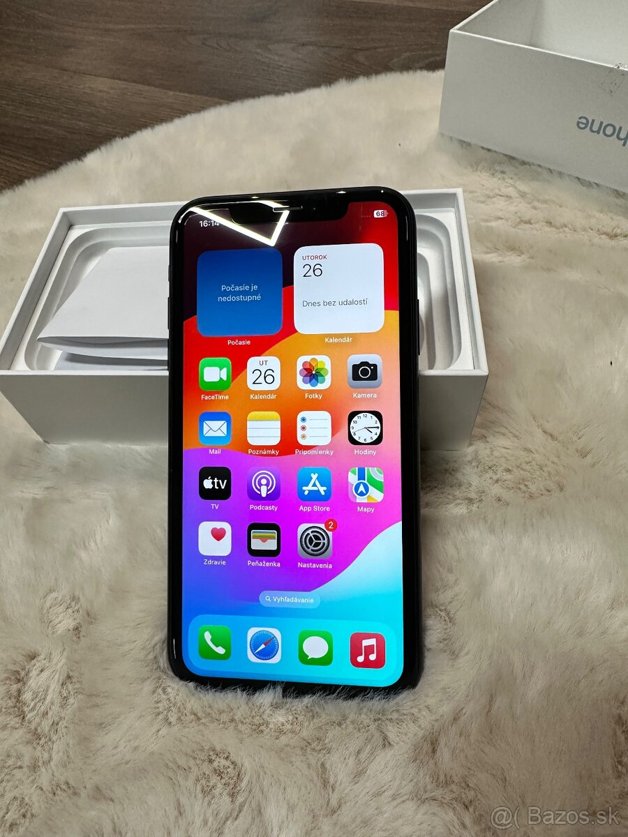 iPhone XR 64GB black