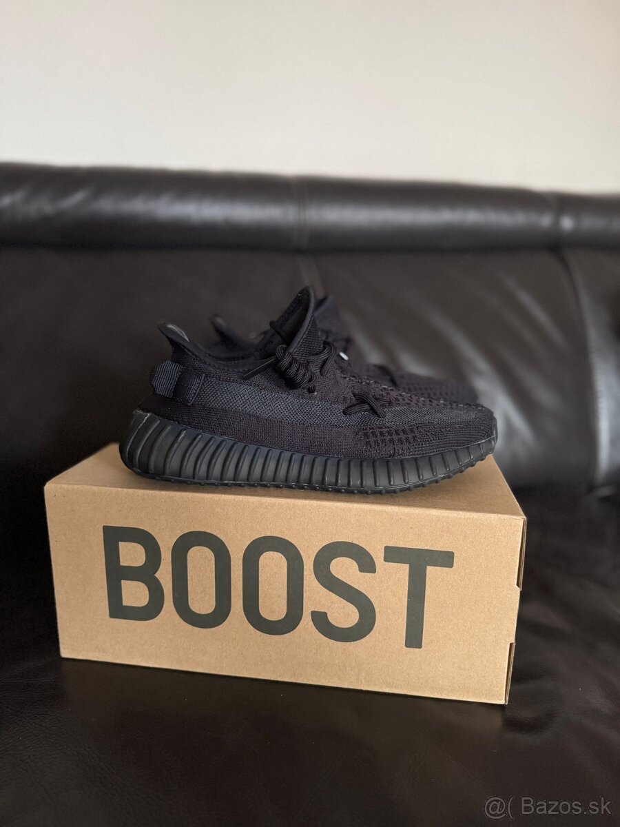 Adidas yeezy boost 350 v2 onyx