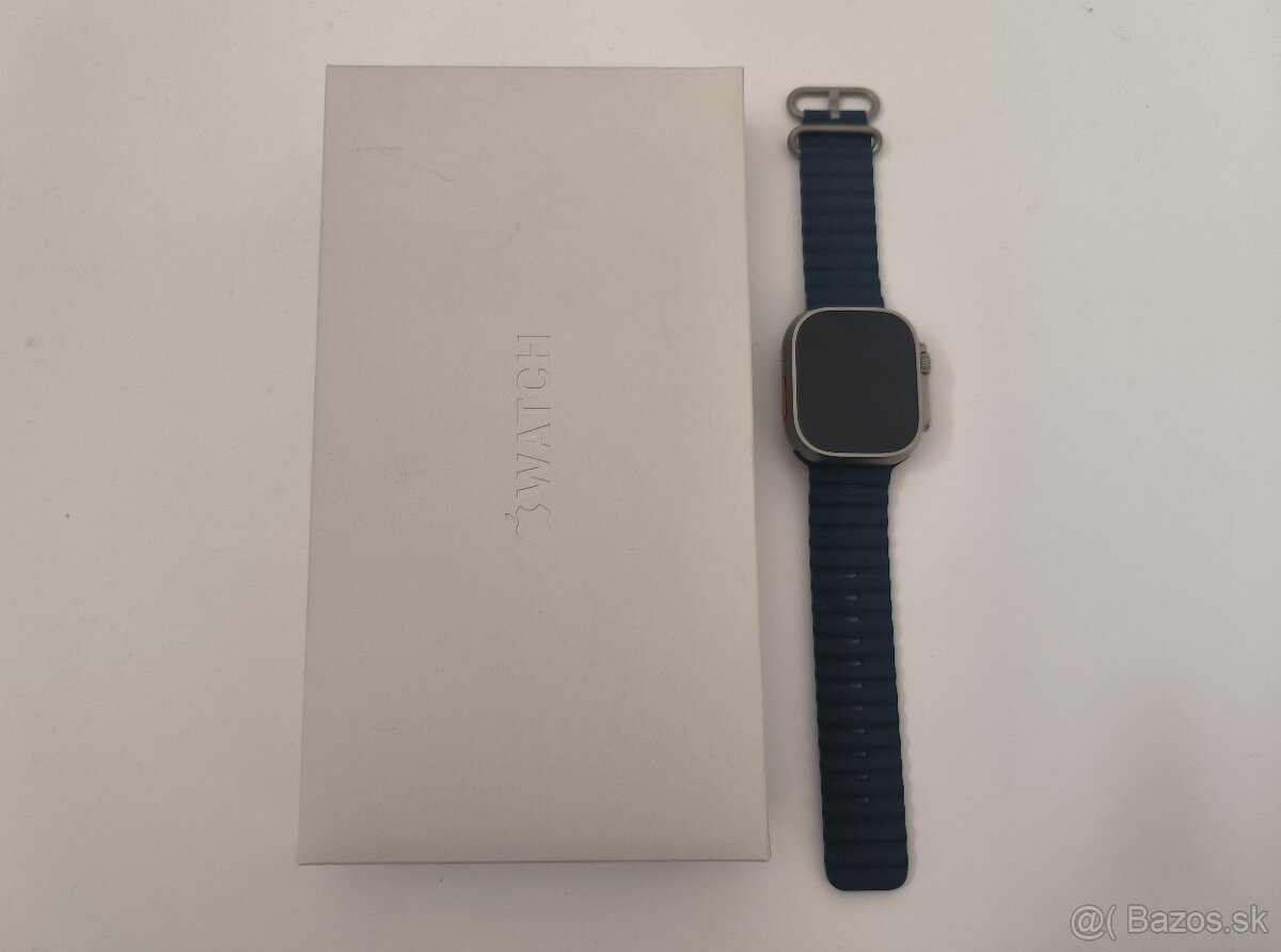 apple watch ULTRA 49mm / Batéria 90%