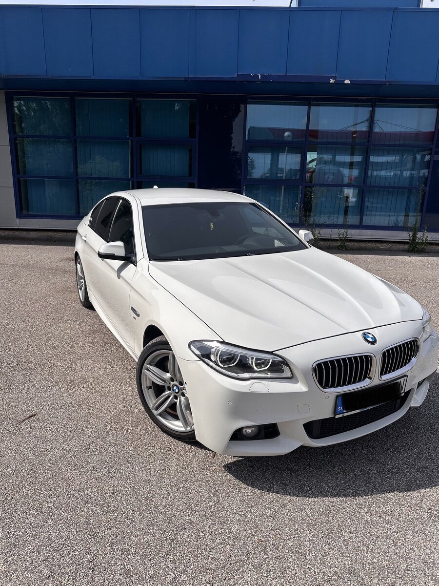 BMW F10 530xd 190kw M-Vybava 2014 Facelift Head UP