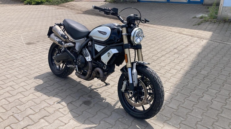 Ducati Scrambler 1100