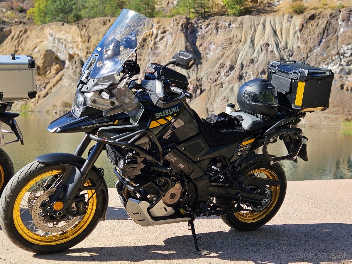 SUZUKI DL 1050 XT V-strom