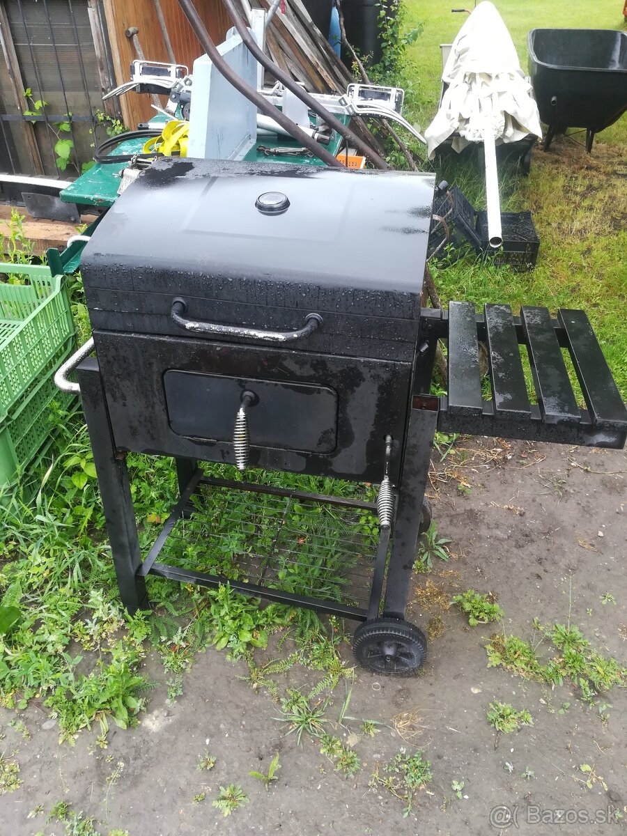 Záhradný grill