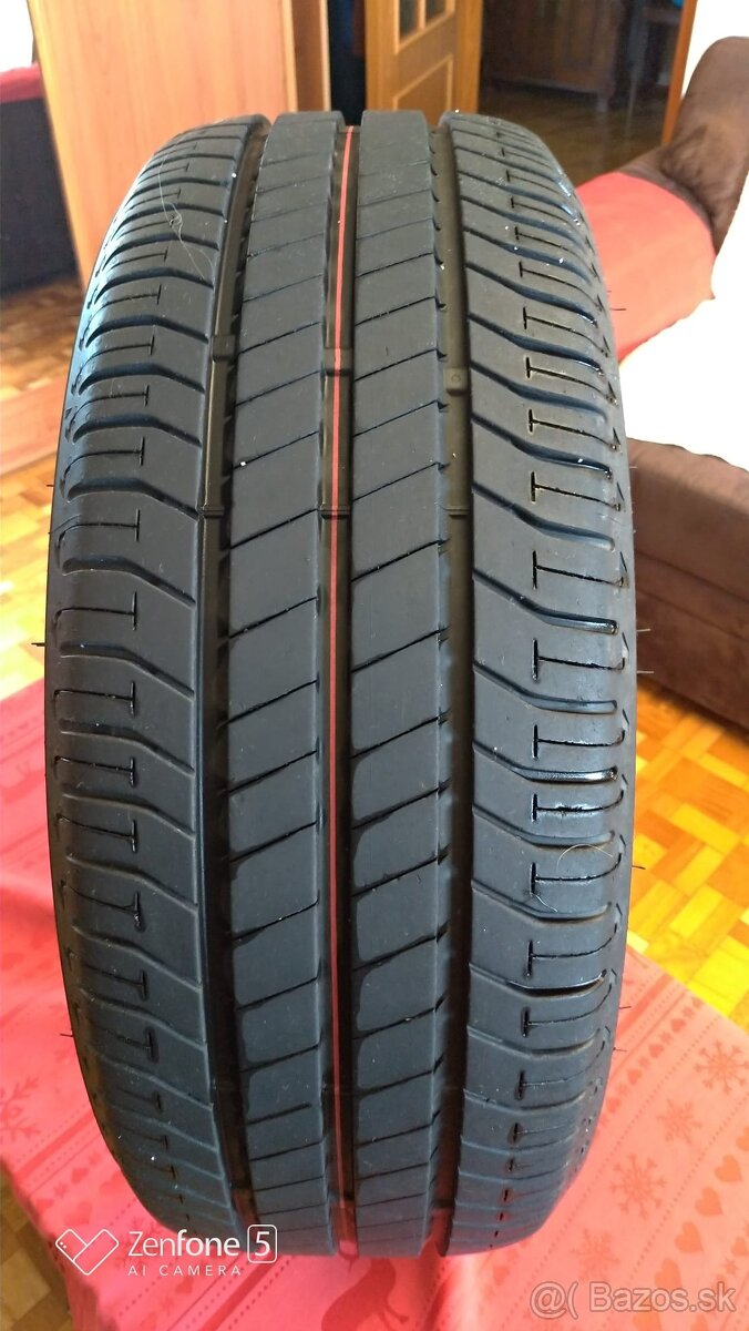 Bridgestone Ecopia EP150 205/45 R17 84W