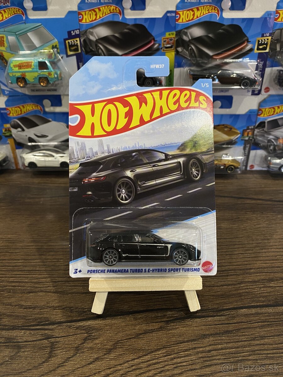 Hotwheels Luxury sedans