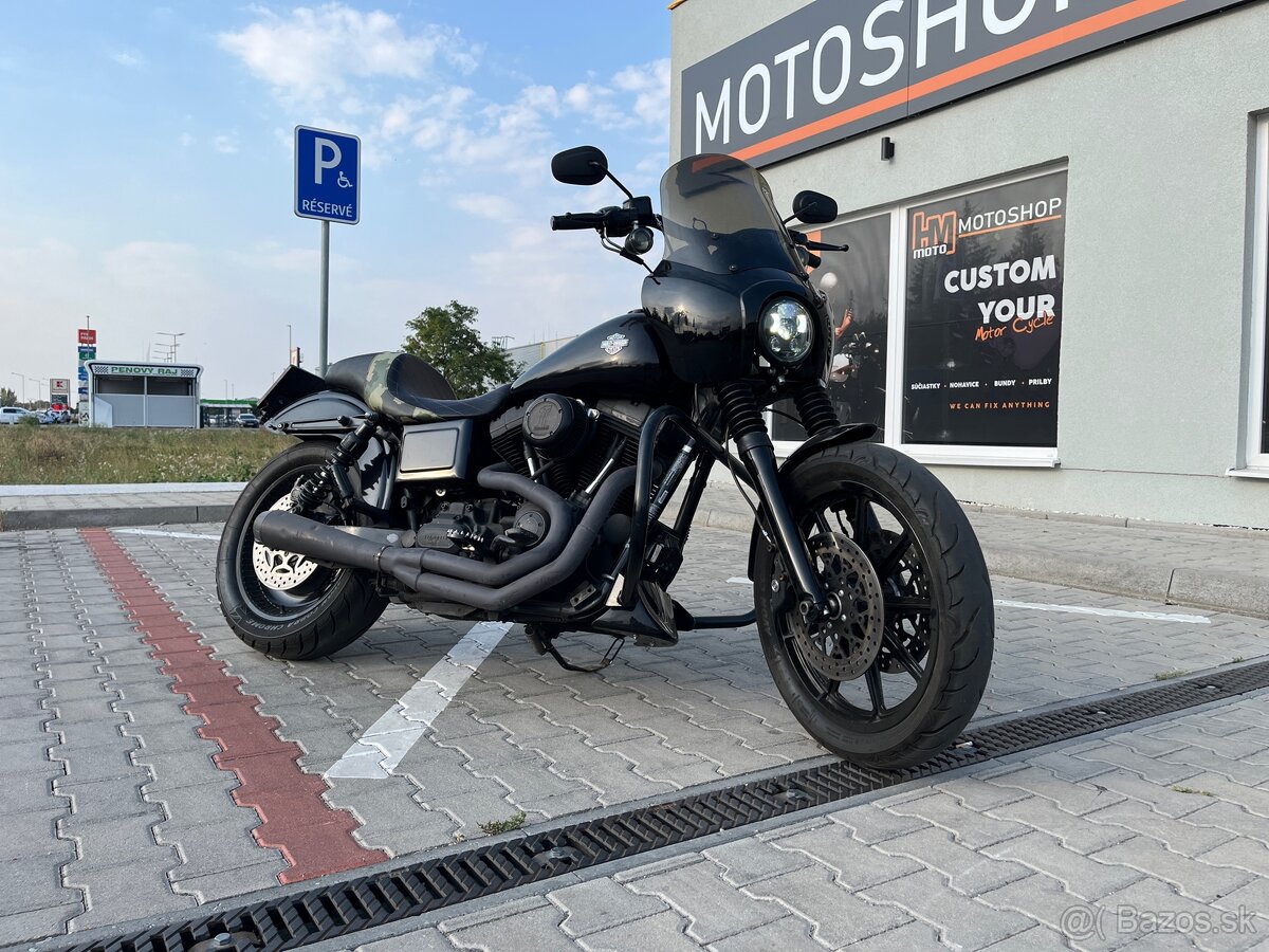 HARLEY DAVIDSON STREETBOB FXDB 2012