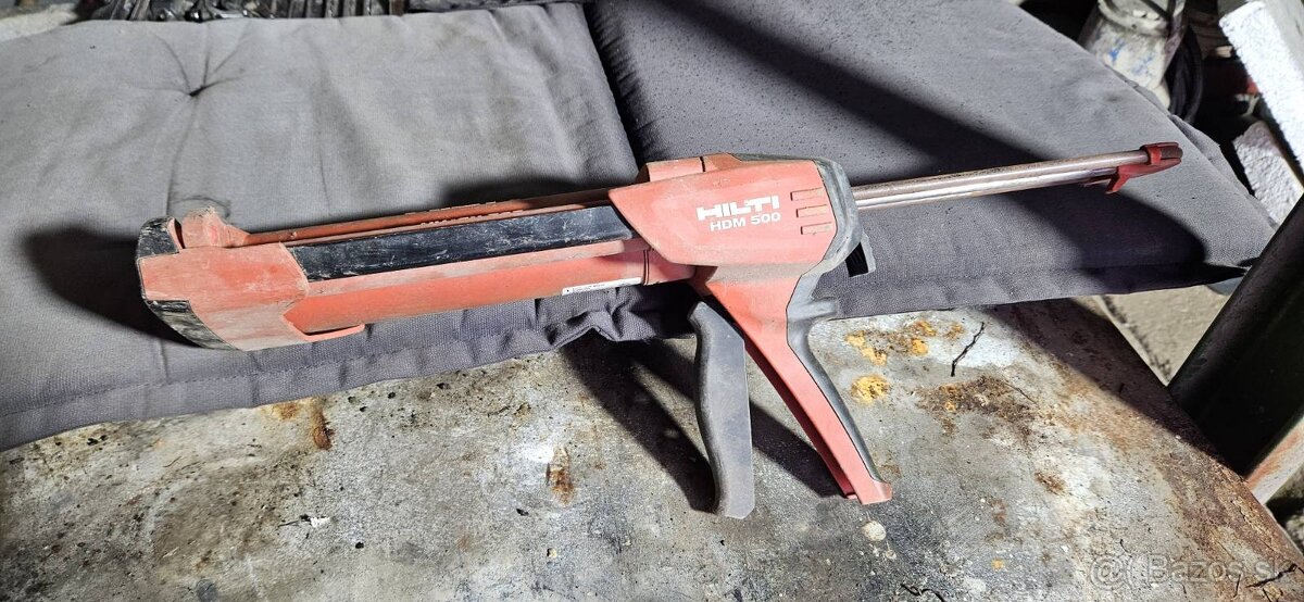 Aplikačná pištoľ hilti HDM 500