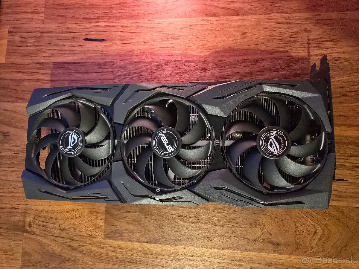 ASUS ROG STRIX GeForce RTX 2070 SUPER A8G GAMING