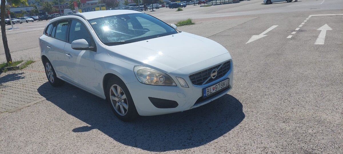 Volvo V60   D2 1.6L