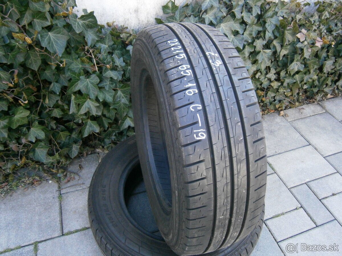 Predám 2x letné temer nové pneu GOODYEAR 215/65 R16C 106/104