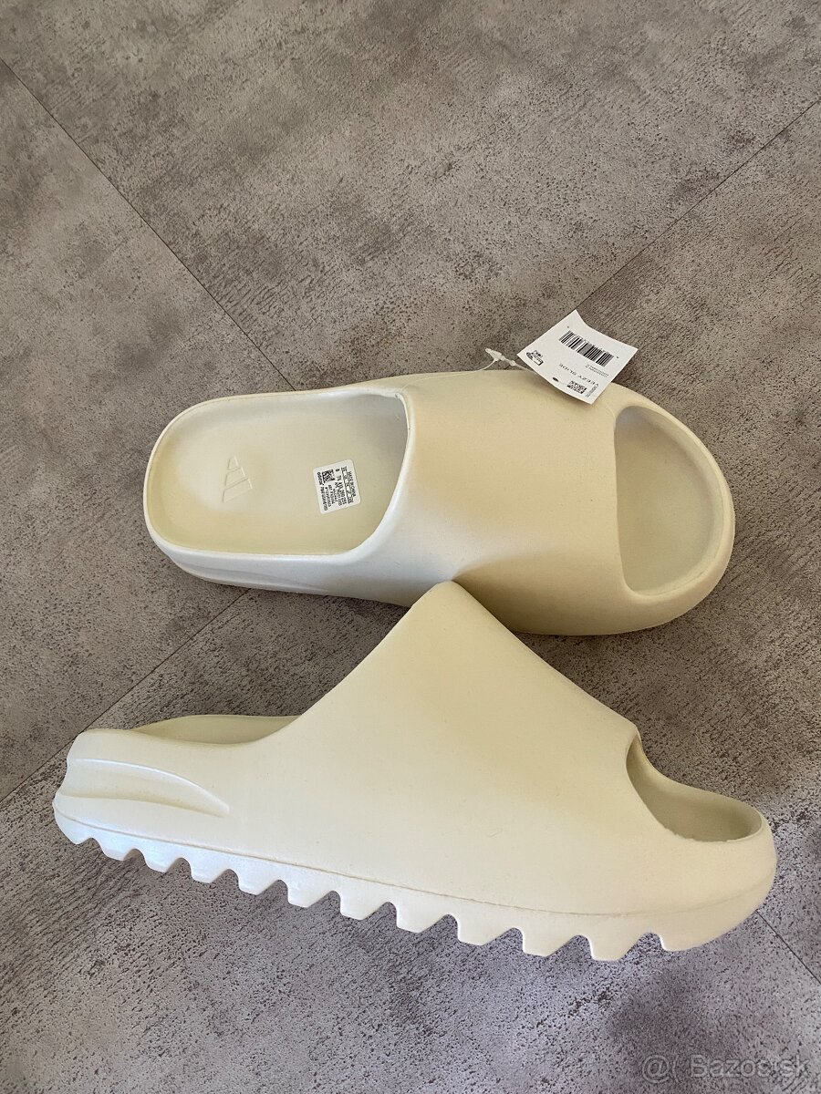 Yeezy slide by adidas bone šľapky 41 us8