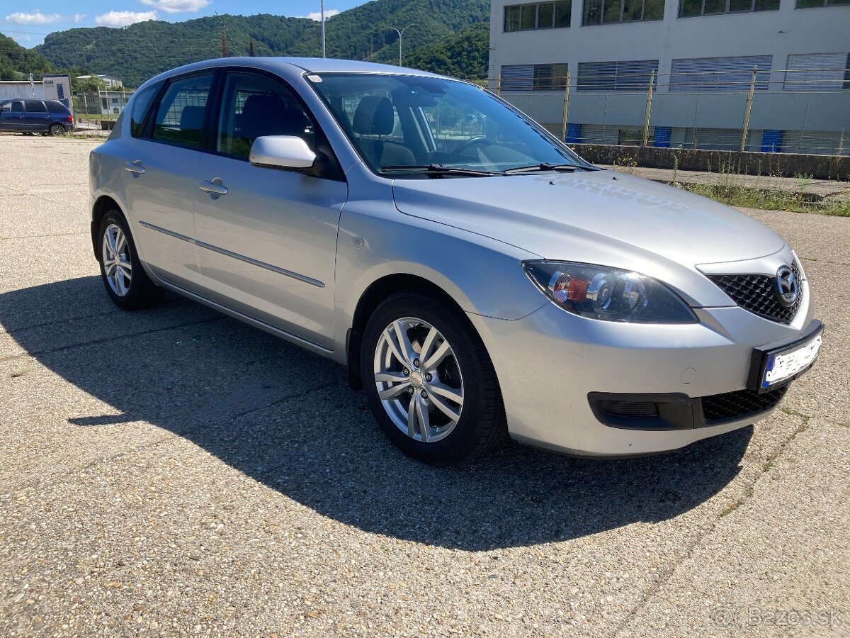 Mazda 3 1.6 Sport  77Kw