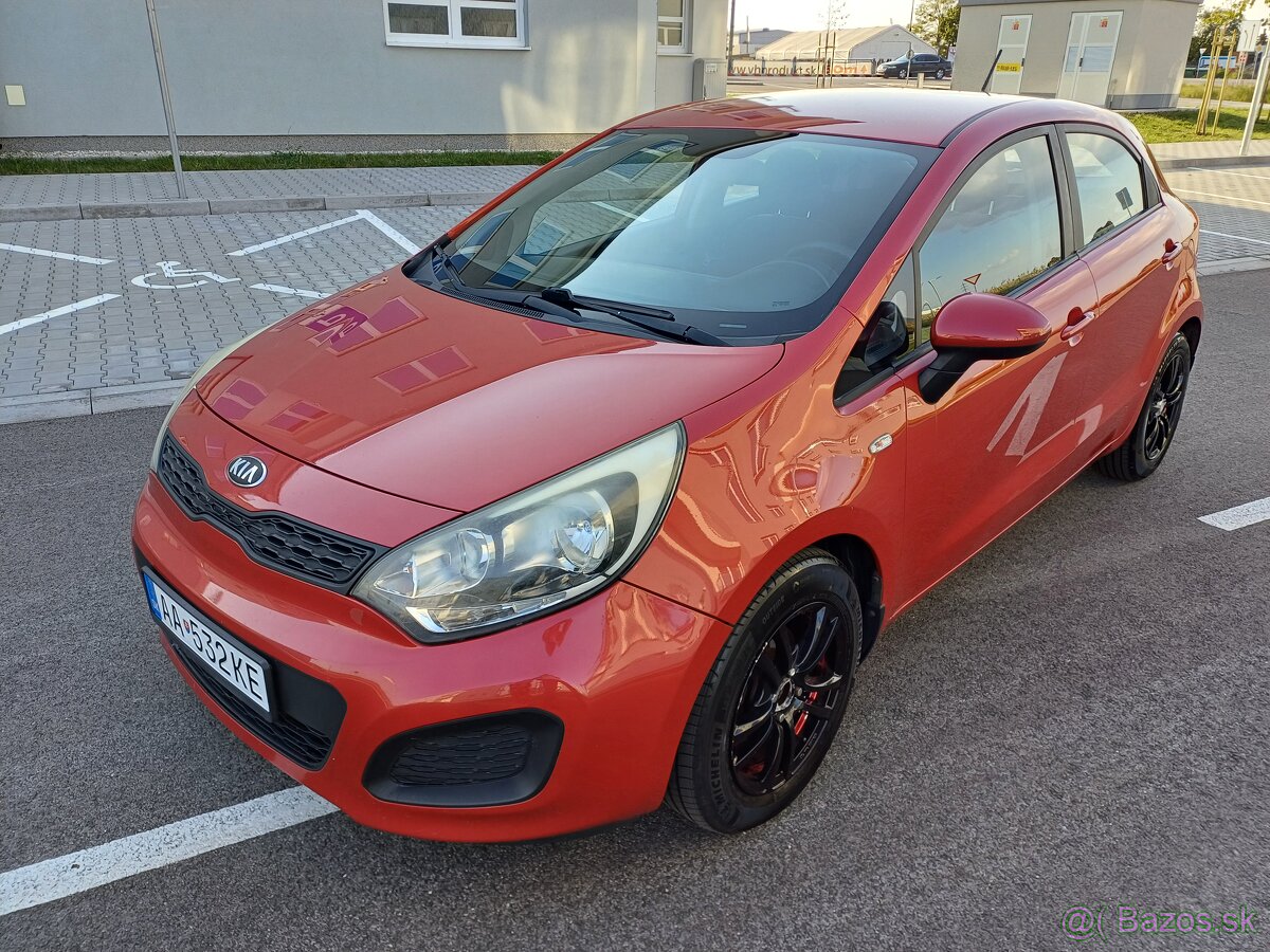 Kia Rio 1.2 CVVT 62kw rok: 2014/3