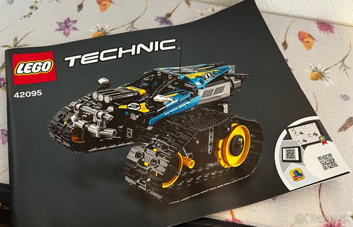 LEGO Technic 42095 Remote-Controlled Stunt Racer bez PF