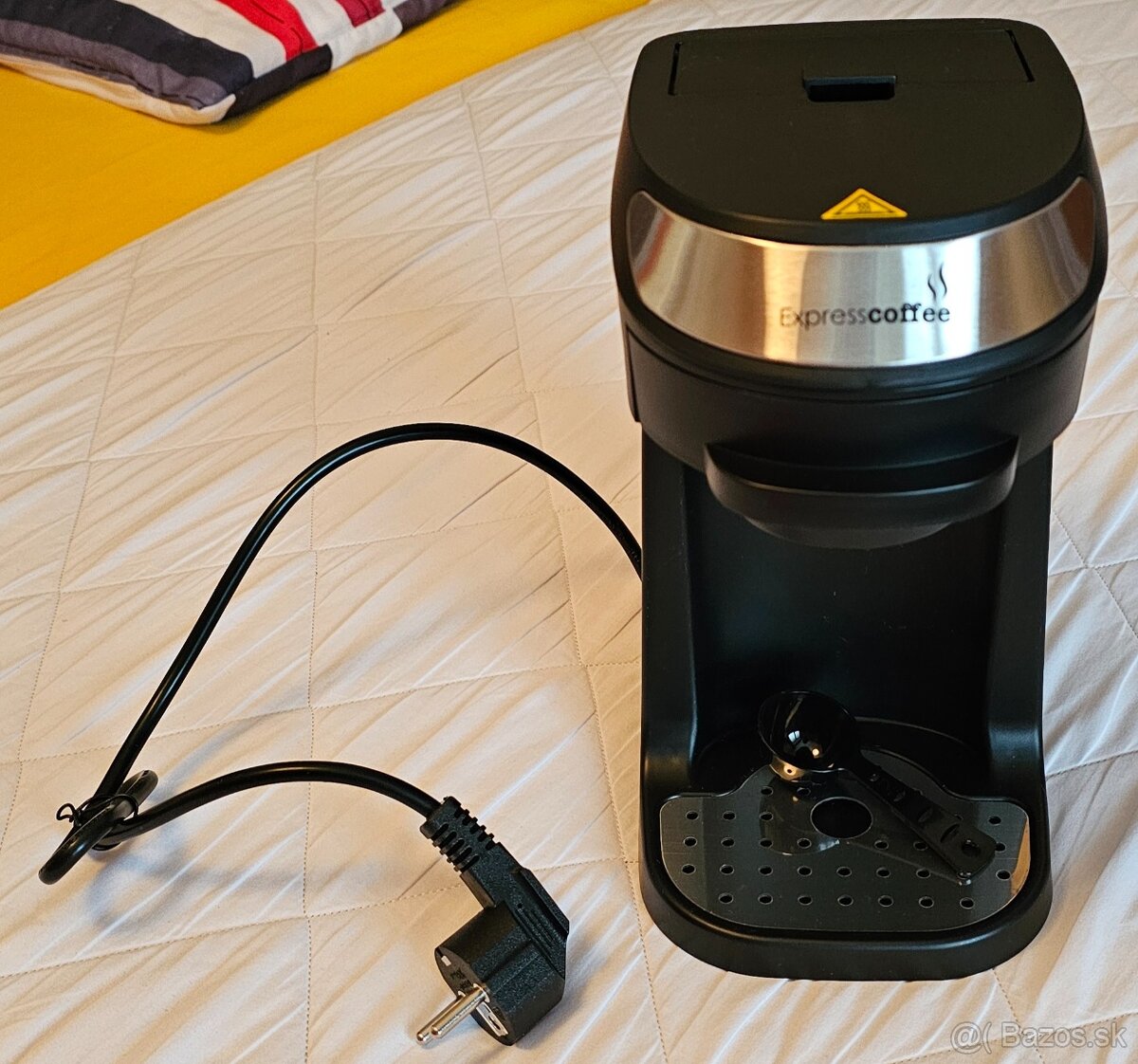 ELEKTRICKÝ KÁVOVAR EXPRESSCOFFEE CM-118A‐1