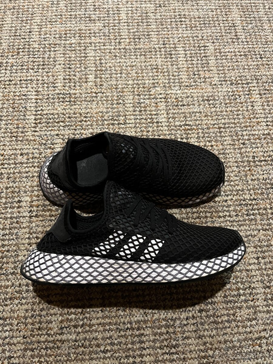 20x Dámské sportovní tenisky Adidas Deerupt Runner