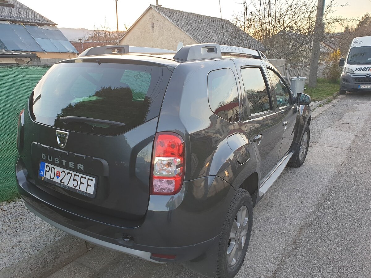 Predám málo jazdené auto Duster