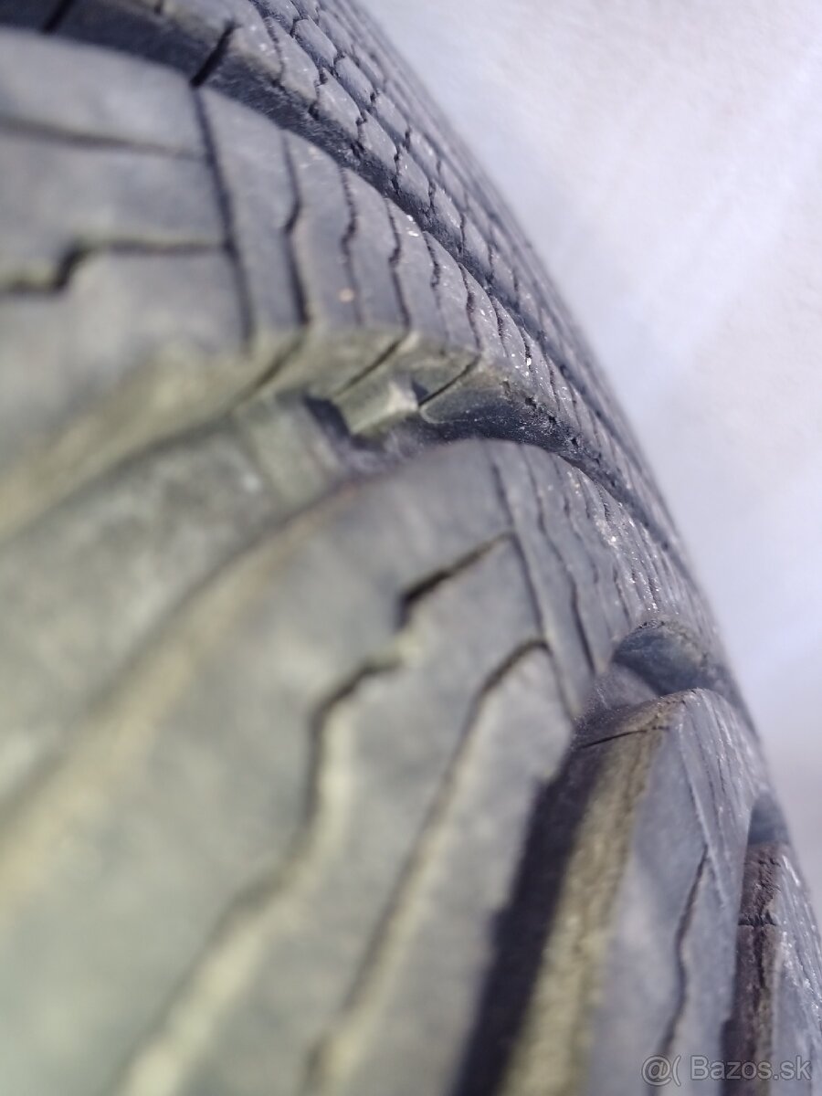 R17 225/45 Michelin Alpin 5