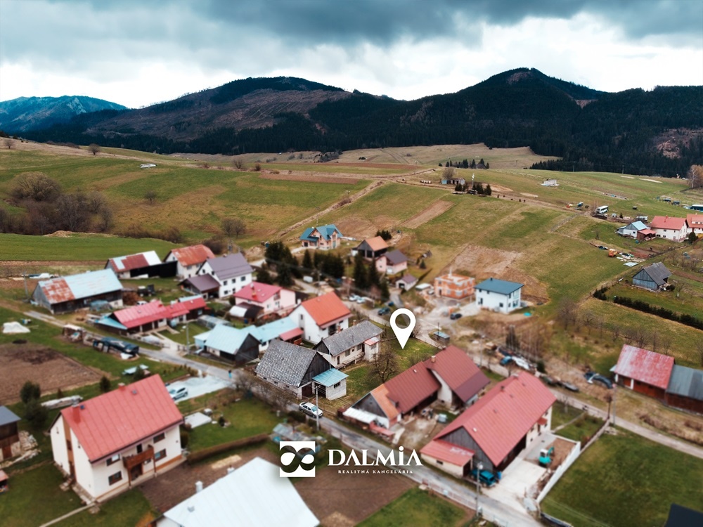 NIŽŠIA CENA: Drevenica na Oravskom vidieku