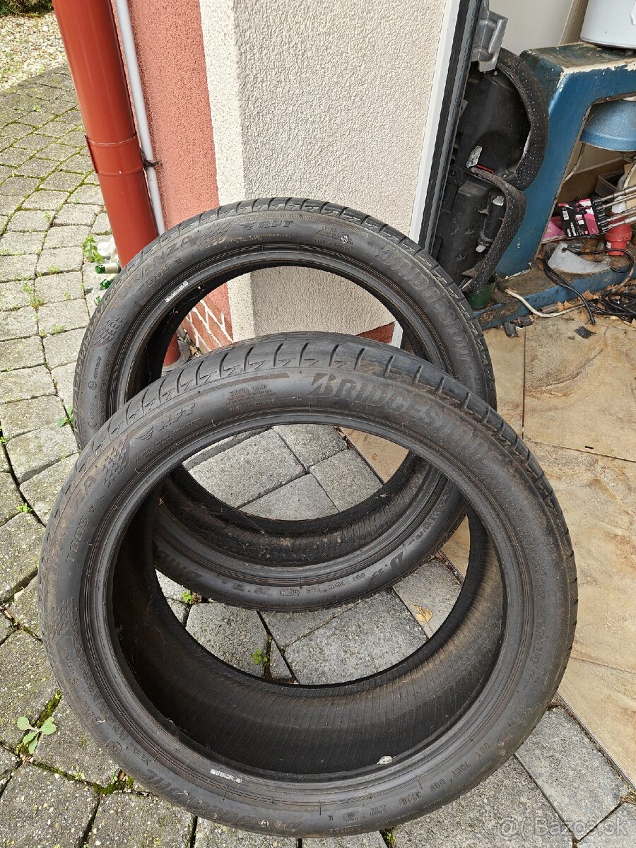 245/40 r19 Bridgestone turanza rft