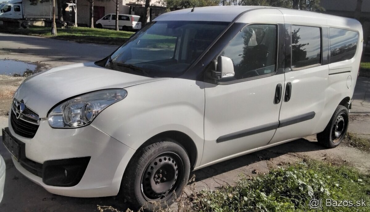 OPEL COMBO 1.6 CDTI 2016 predám  blatnik, PREVODOVKU 6 MANUÁ