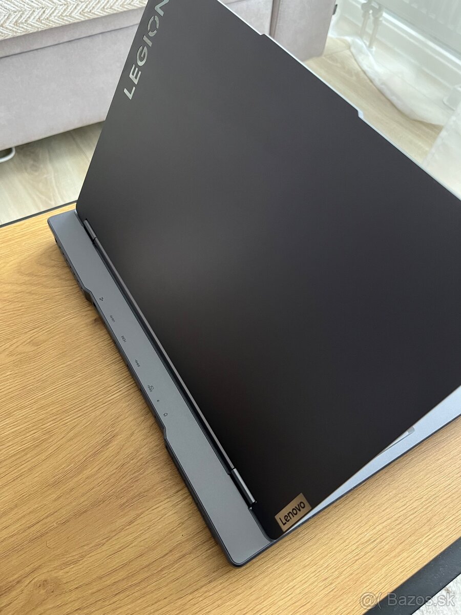 LENOVO Legion 5 15IAH7H Storm Grey