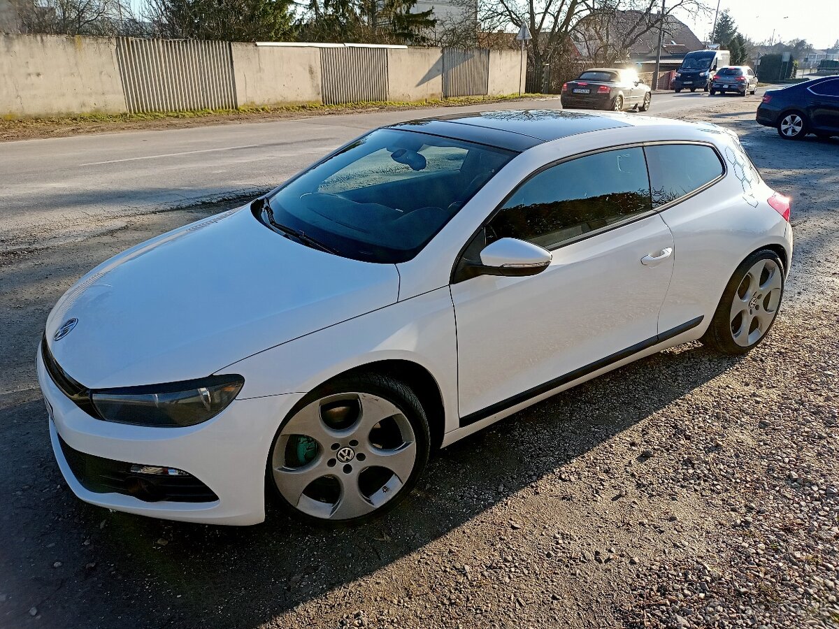 Predám VW Scirocco 2011 , 150tis. Km