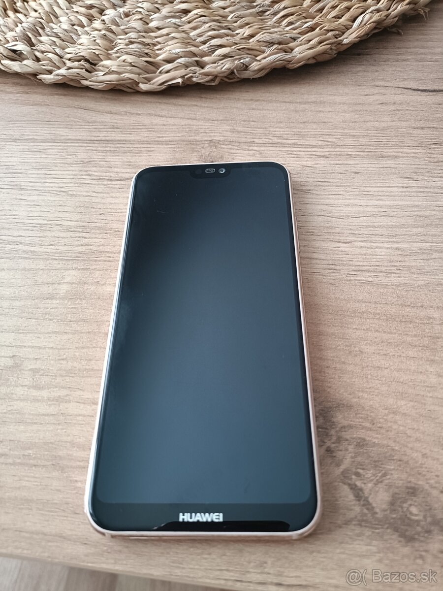 Huawei p20lite ružový