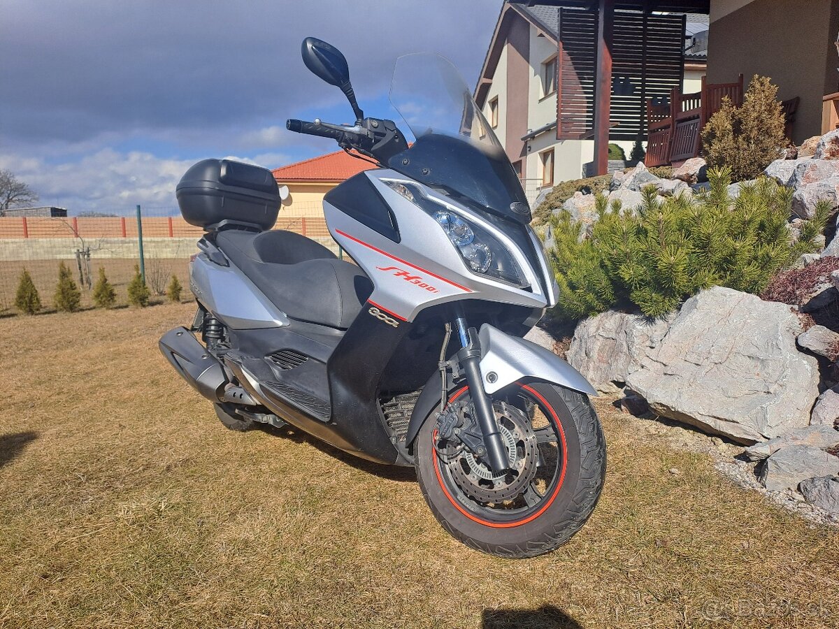 Kymco downtown 300i