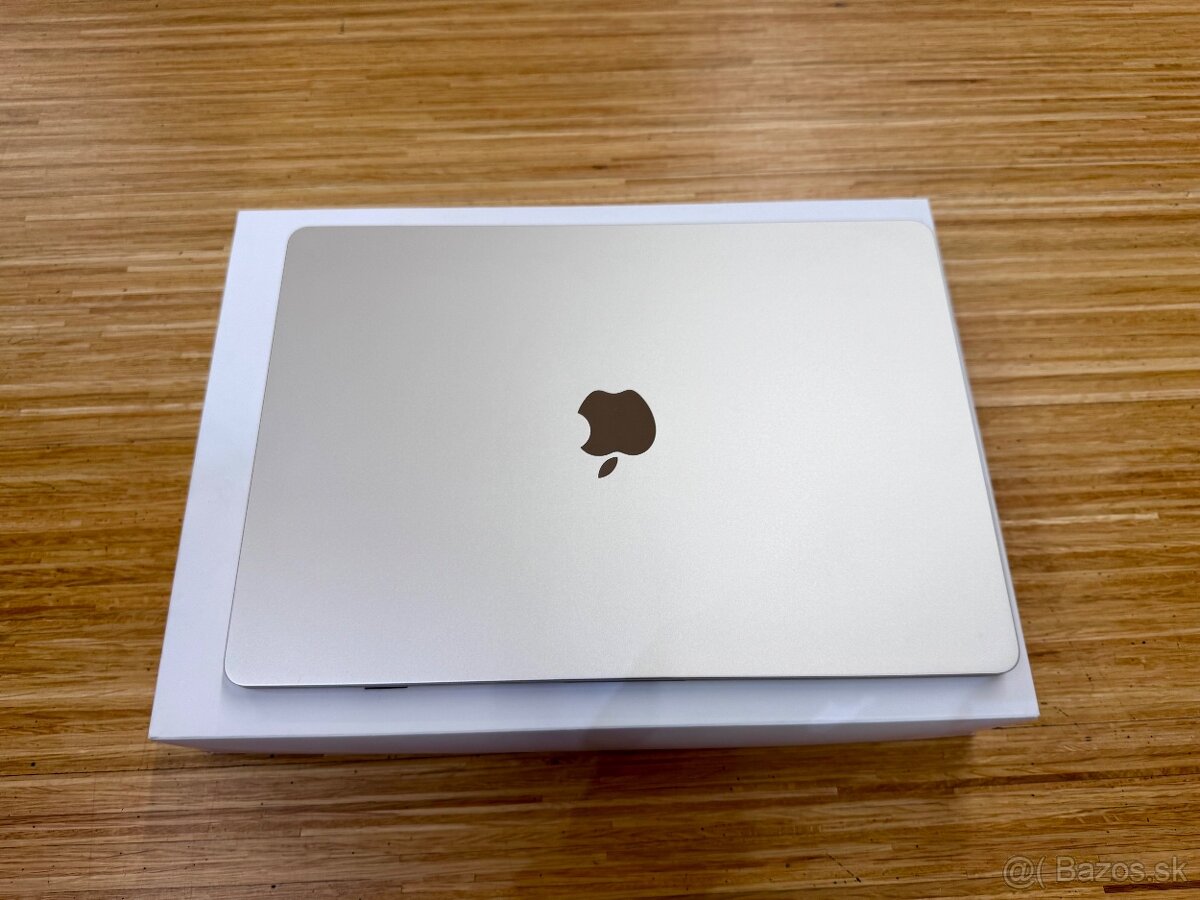 Predám Apple MacBook Air 15” M2 8GB 256GB Starlight